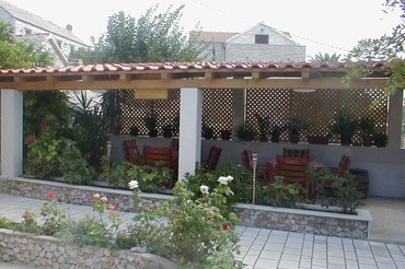 Bol holiday apartment Mery 4+0 Bol holiday apartment Mery 4+0