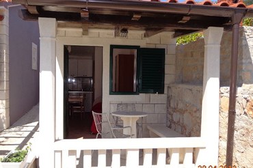 Bol Cottage MIni studio for two in the center of Bol (6) Bol Cottage MIni studio for two in the center of Bol (6)