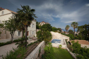 Dubrovnik Luxury Villa rent holidays CRoatia (1) Dubrovnik Luxury Villa rent holidays CRoatia (1)