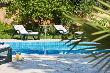 Istria Croatia holiday pool Villa Bella (1) Istria Croatia holiday pool Villa Bella (1)