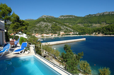 Seafront Croatia Peljesac Holiday house (1) Seafront Croatia Peljesac Holiday house (1)