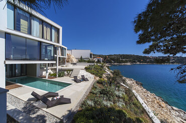 Croatia luxuty VIP no. 3 Holiday villa (1) Croatia luxuty VIP no. 3 Holiday villa (1)