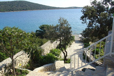 Beachfront Holiday Villa Sevid (1) Beachfront Holiday Villa Sevid (1)