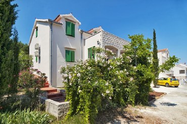 new holiday pool house brac new holiday pool house brac